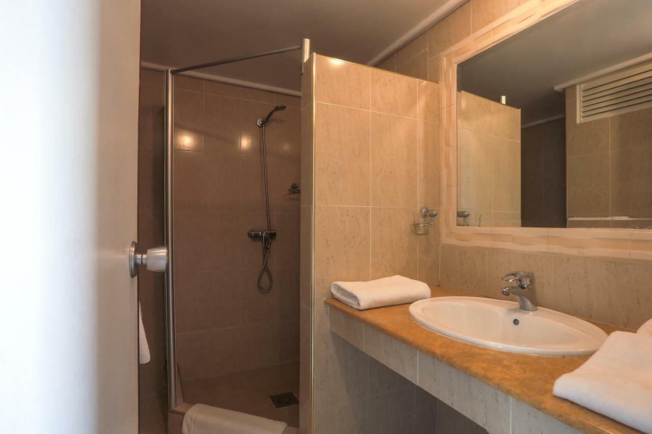 Triple Room Sea View